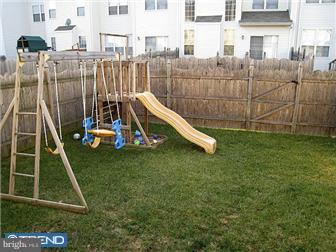 55 Threadleaf Terrace Burlington, NJ 08016 - Photo 10 of 11 Gallery Image 10