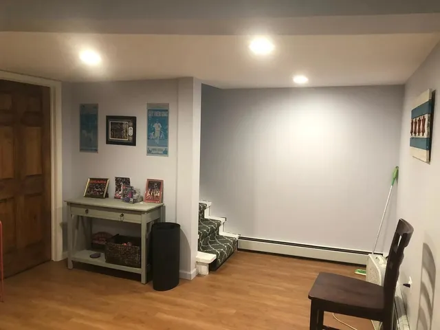 $2,100 | 5106 West Sunnyside Avenue, Unit 1, Chicago, IL 60630