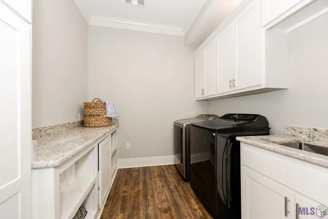 $850,000 | 9527 Burnside Road, Erwinville, LA 70729