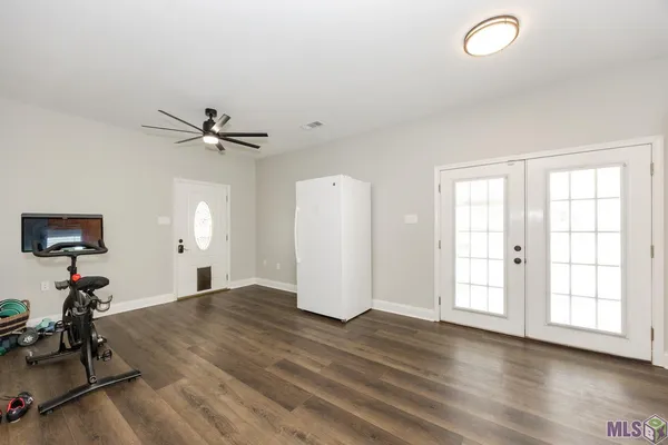 $845,000 | 9527 Burnside Road, Erwinville, LA 70729