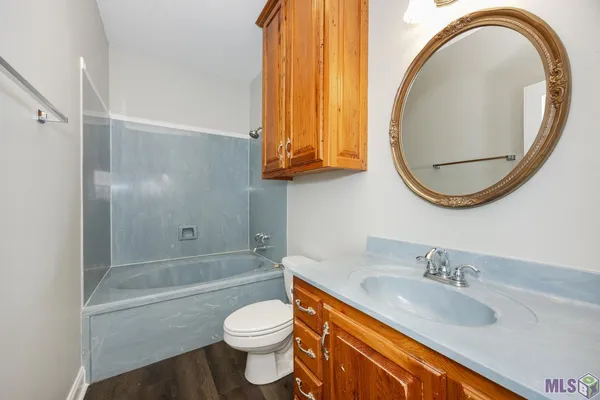 $845,000 | 9527 Burnside Road, Erwinville, LA 70729