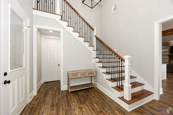 $845,000 | 9527 Burnside Road, Erwinville, LA 70729