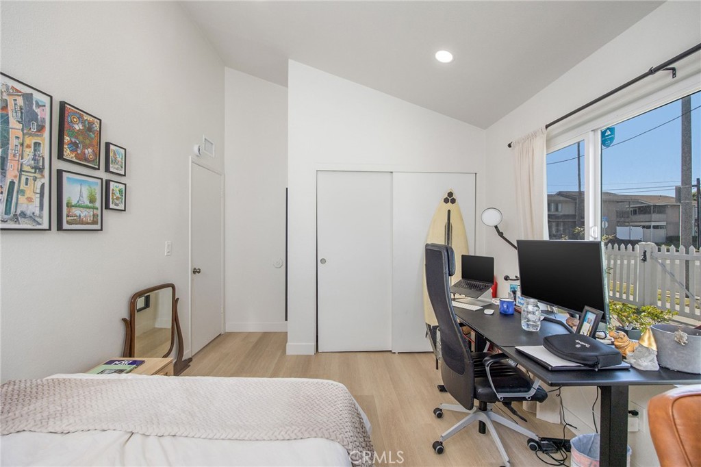 204 Springfield Avenue Huntington Beach, CA 92648 - Photo 12 of 40 Unit A - Bedroom 2