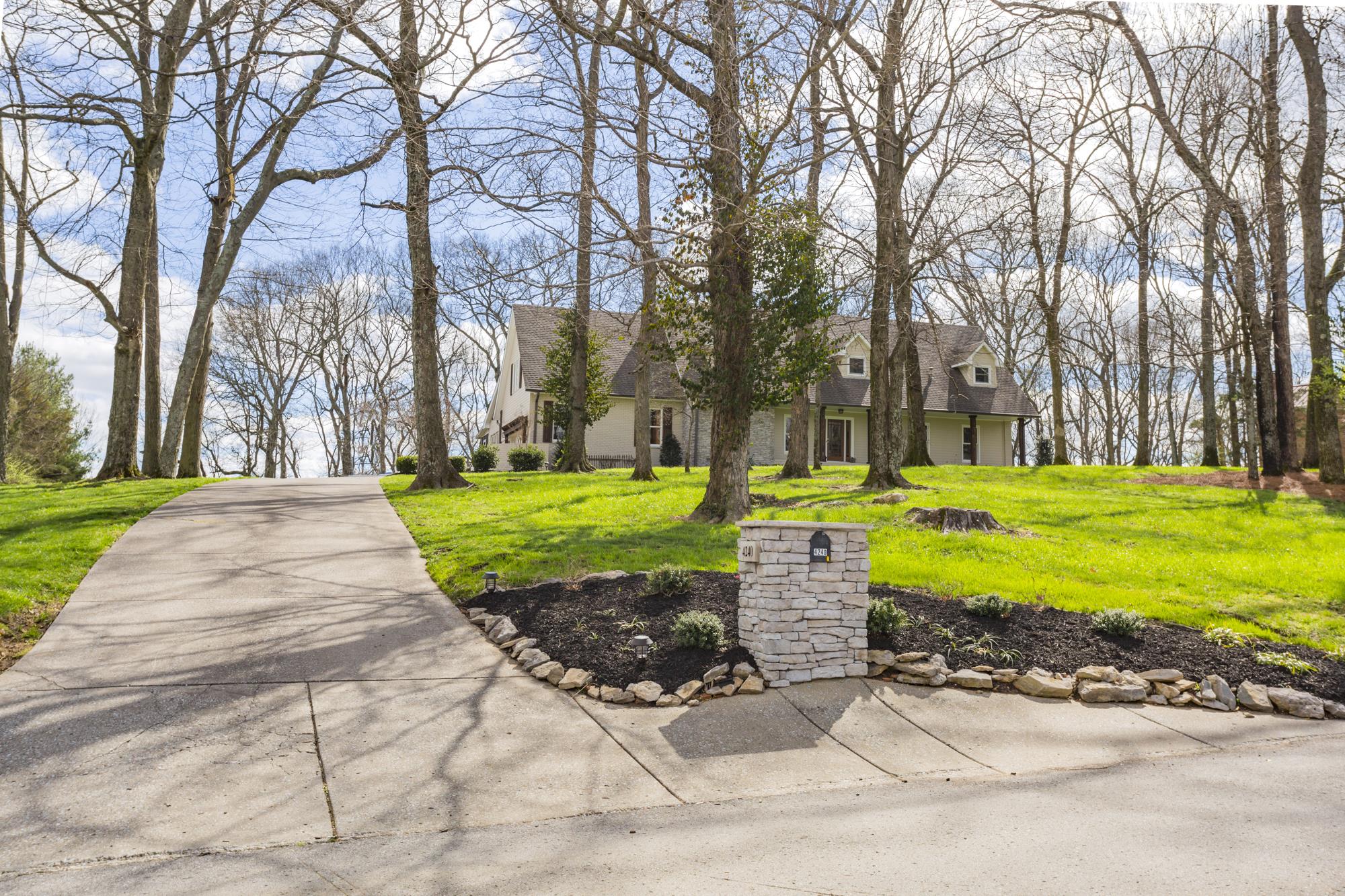 4240 Warren Road Franklin, TN 37067 - Photo 22 of 22 a view of a park with large trees