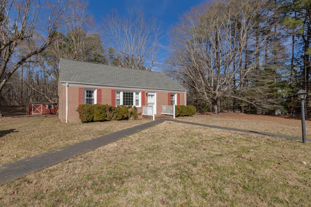 1165 Blackstone Road Kenbridge, VA 23944 - Photo 17 of 26 Gallery Image 17