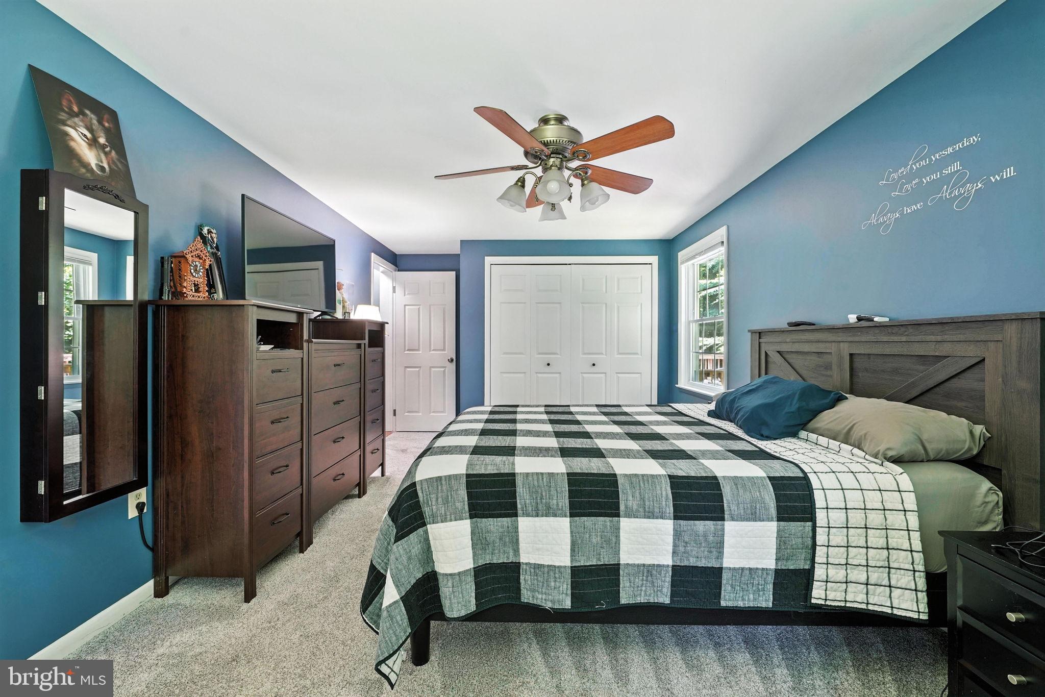 10282 Greystone Road Manassas, VA 20111 - Photo 23 of 44 charming, cheerful primary bedroom