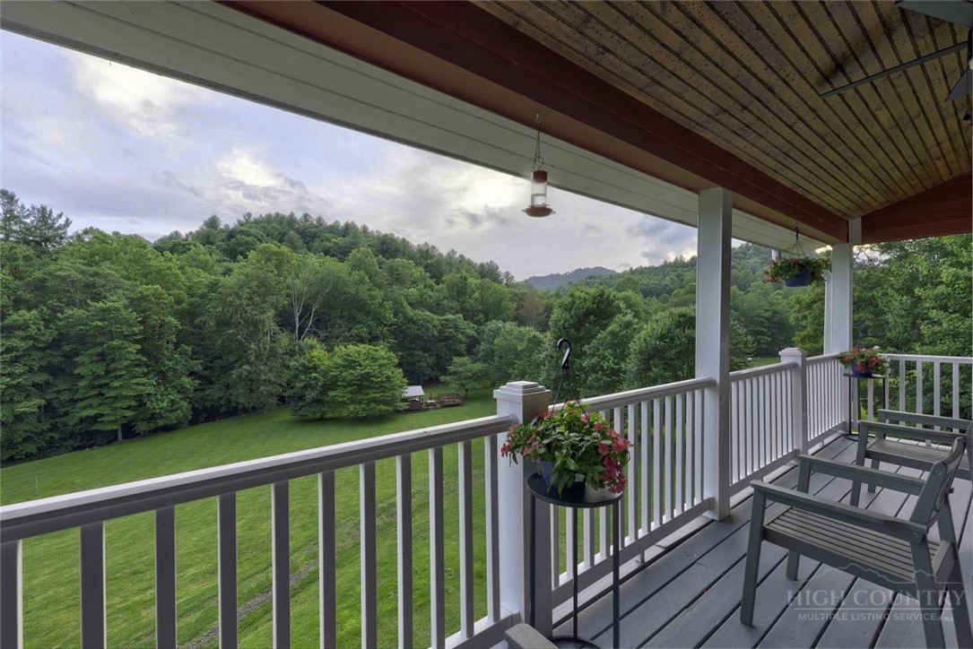 294 Wildcat Ridge Road Deep Gap, NC 28618 - Photo 5 of 25