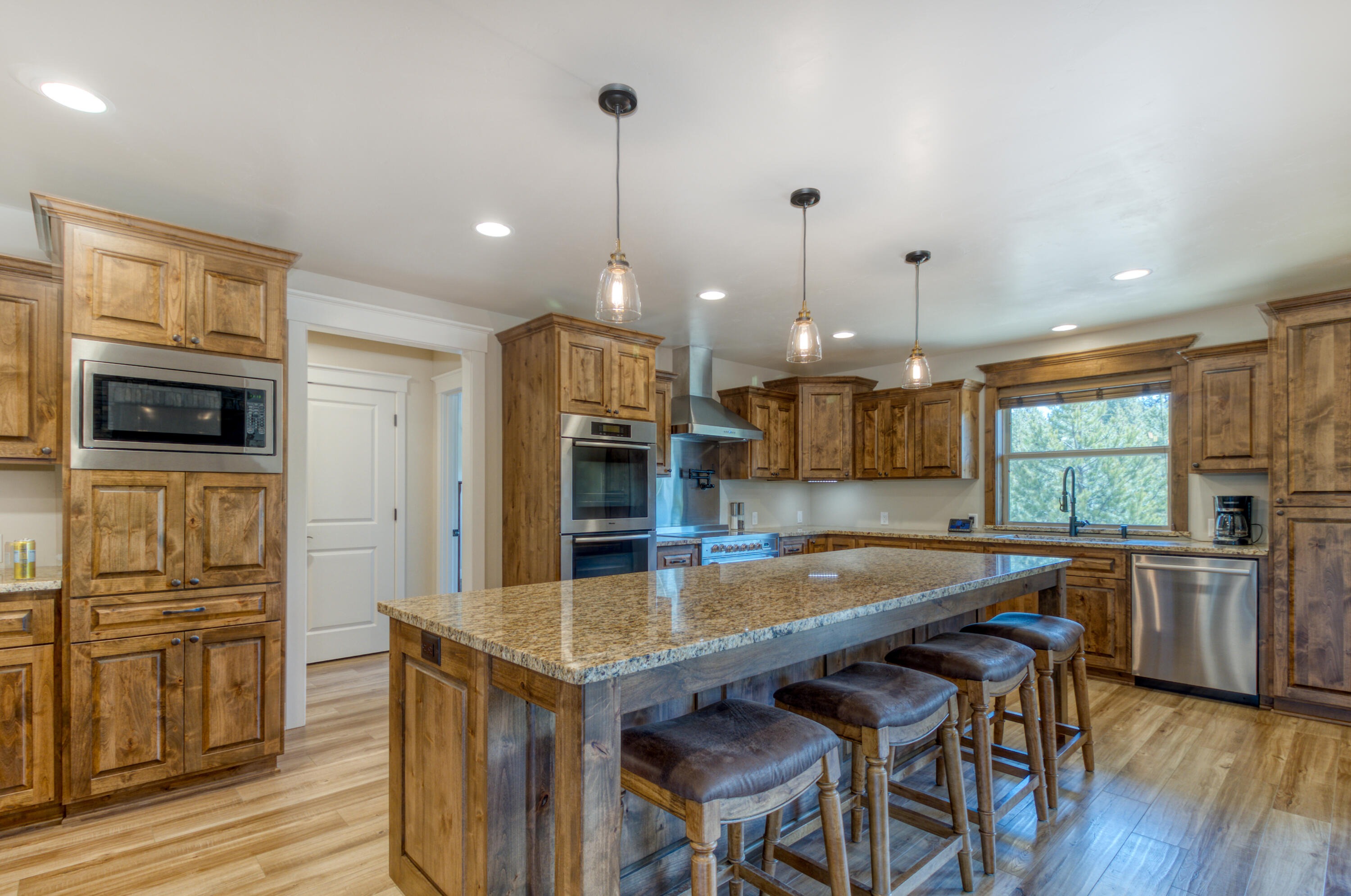 15855 Burgess Road La Pine, OR 97739 - Photo 5 of 52 CREP0044-Edit