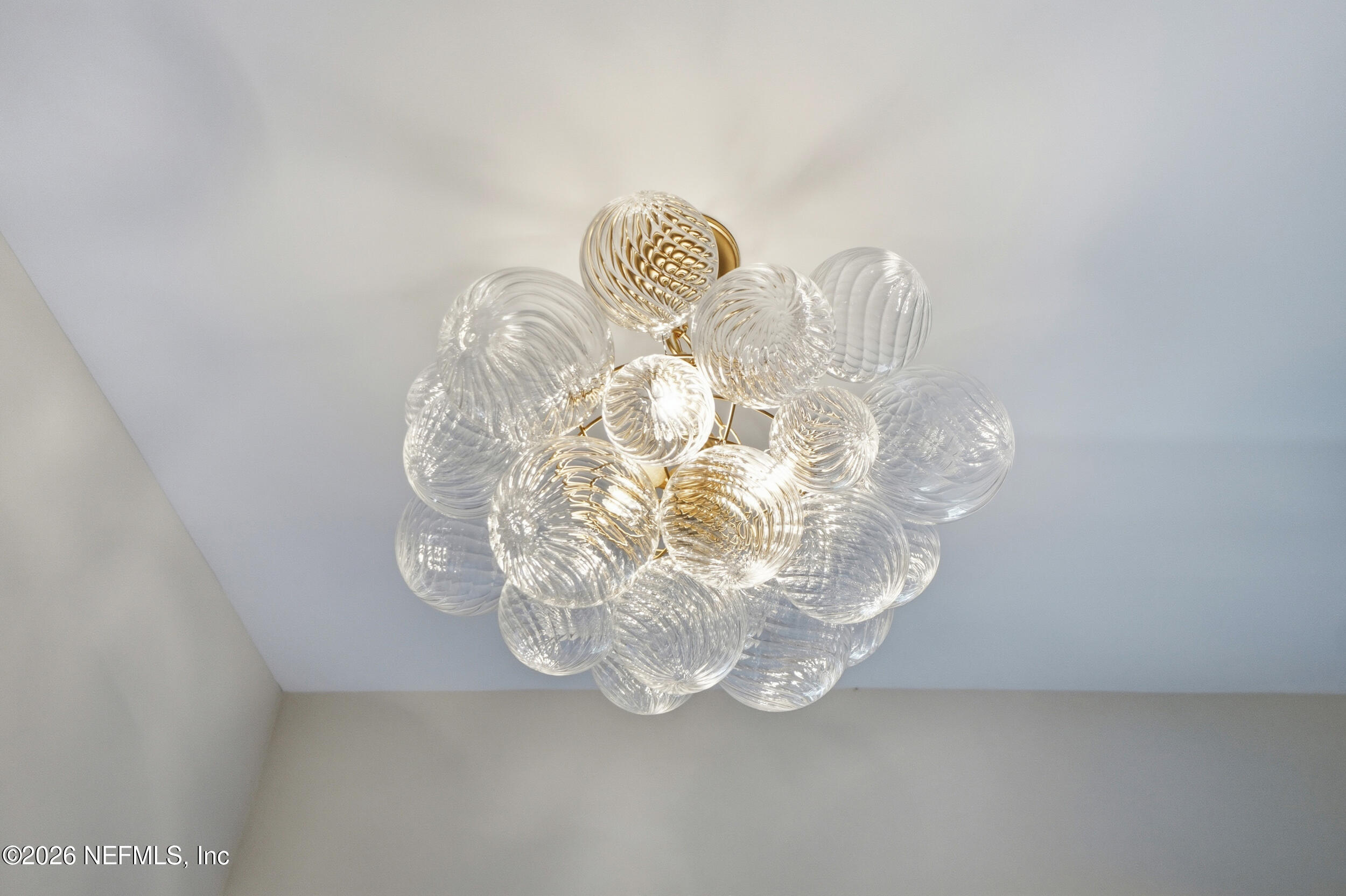 371 9th Street Atlantic Beach, FL 32233 - Photo 45 of 99 soaking tub chandelier