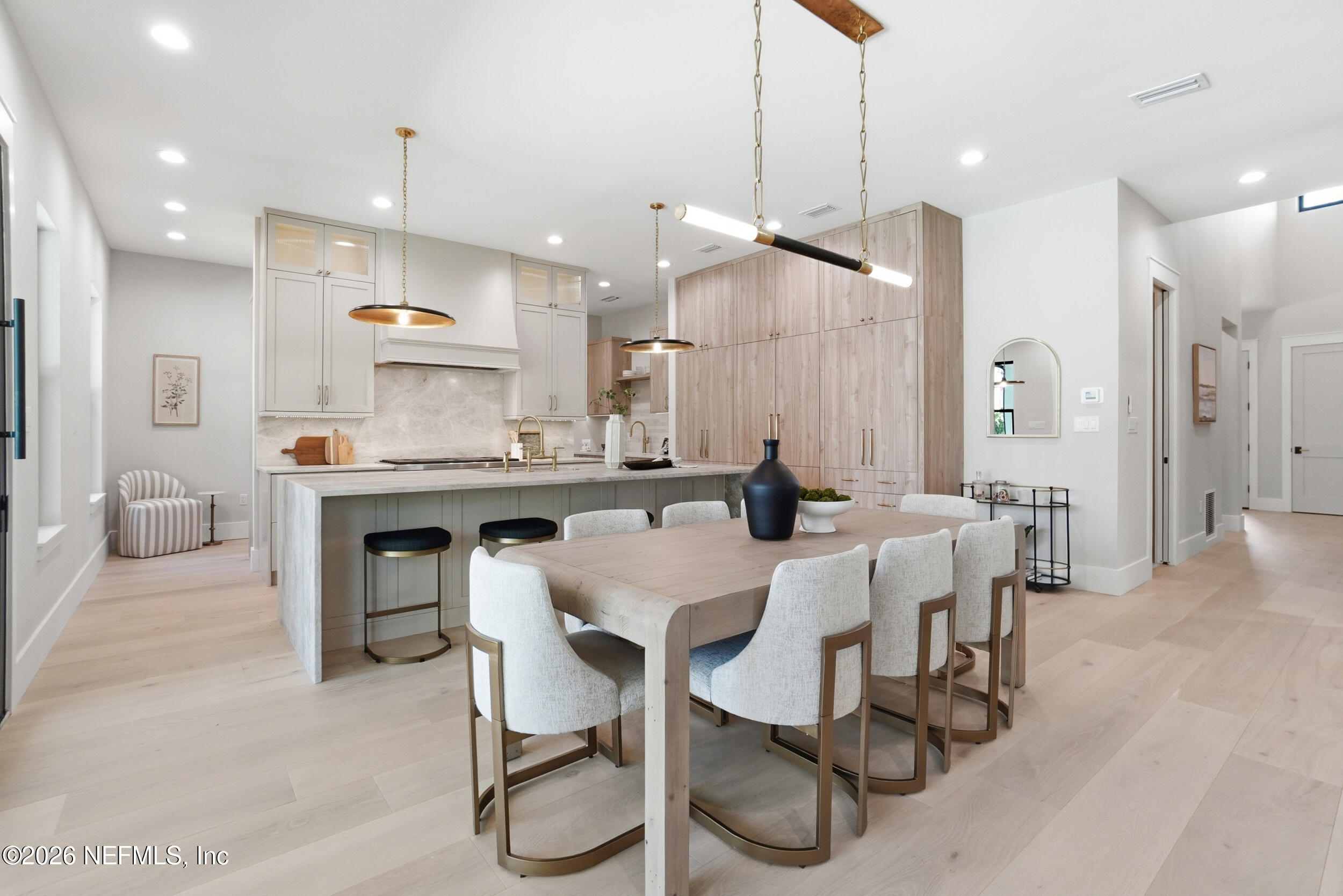 371 9th Street Atlantic Beach, FL 32233 - Photo 5 of 99 dining room