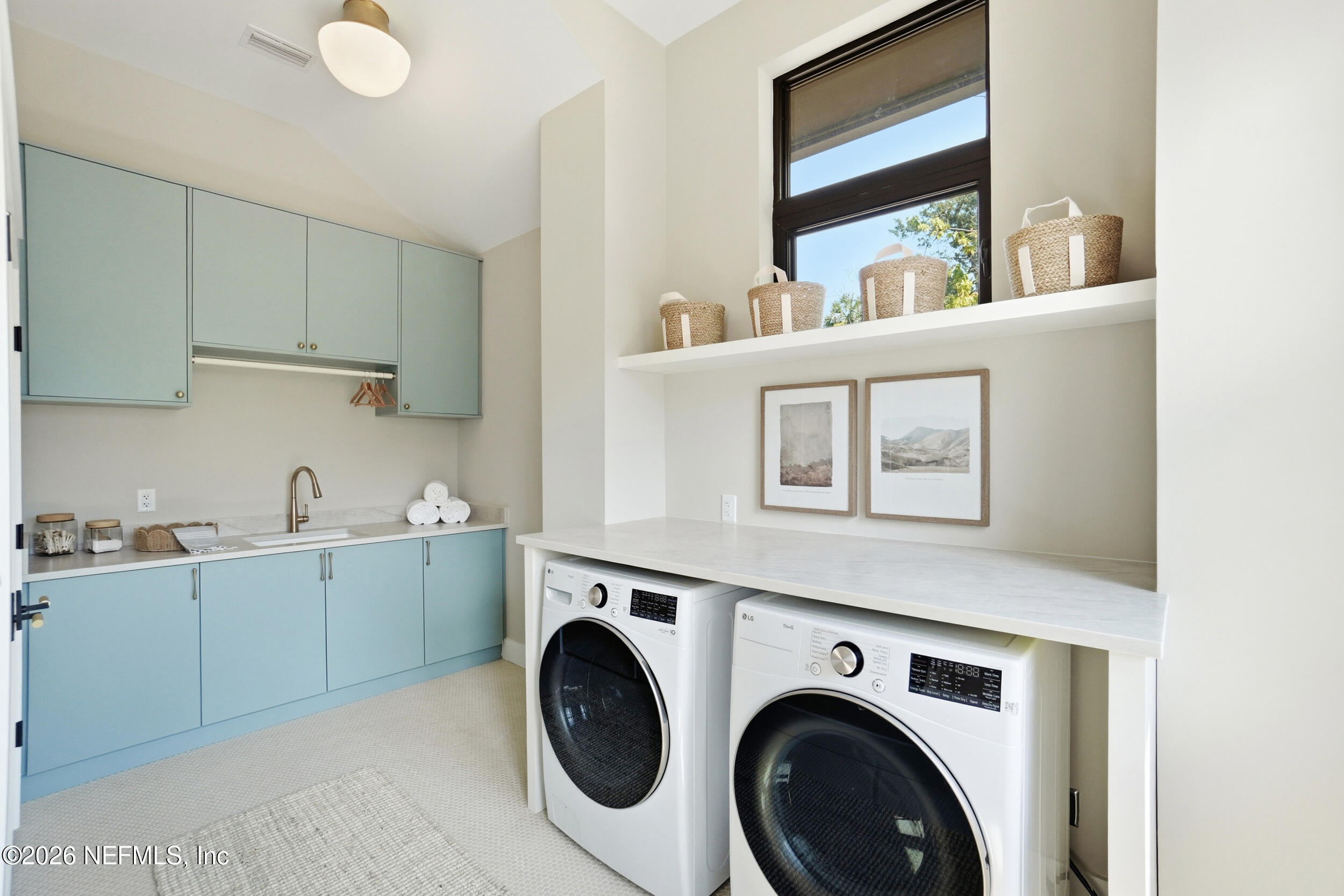 371 9th Street Atlantic Beach, FL 32233 - Photo 69 of 99 main laundry