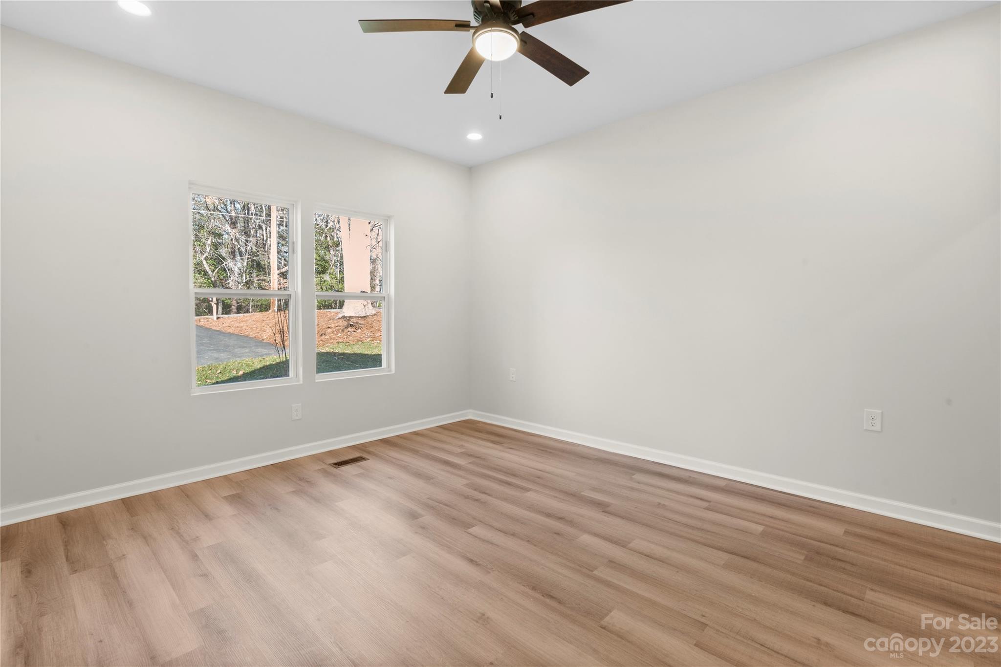 237 Spring Shore Road Statesville, NC 28677 - Photo 17 of 34 Gallery Image 17