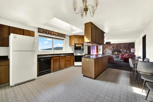 $440,000 | 1090 Blueridge Drive, Napa, CA 94558