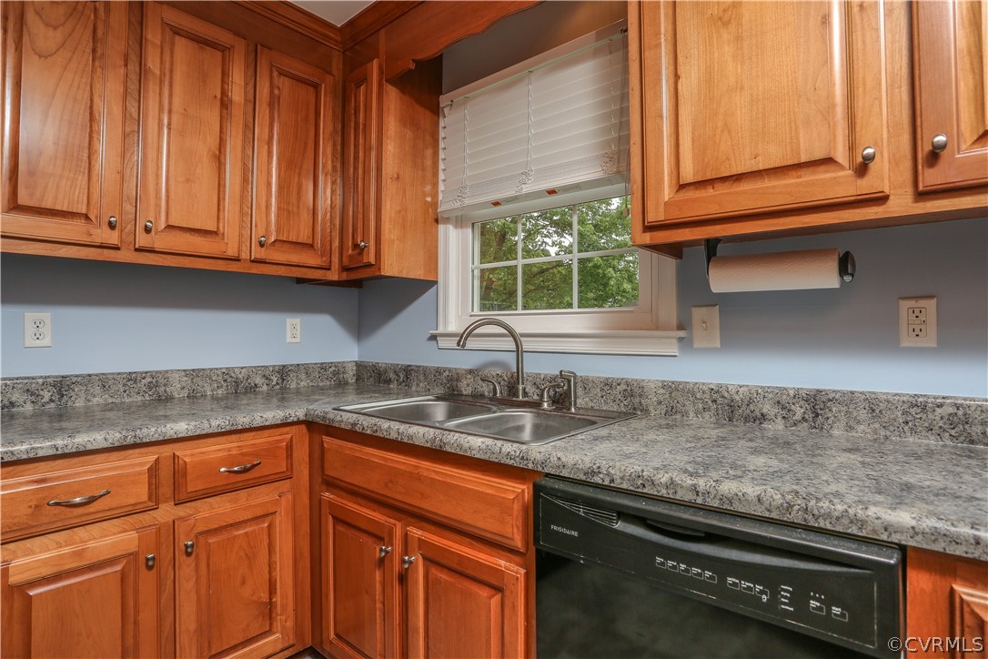 4019 Union Branch Road Petersburg, VA 23805 - Photo 11 of 26 Gallery Image 11