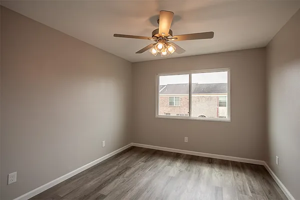 $1,600 | 972 Park Meadow Drive, Beaumont, TX 77706