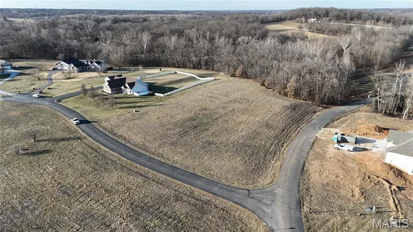 $70,000 | 5 Seabiscuit Drive, Troy, MO 63379