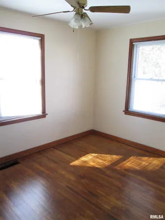 $143,000 | 730 South 19th Street, Quincy, IL 62301