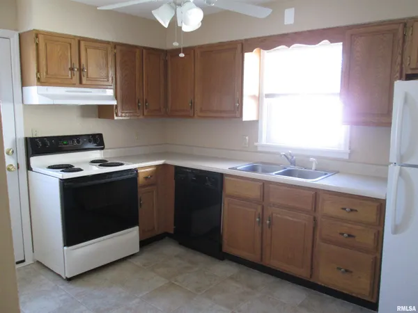 $143,000 | 730 South 19th Street, Quincy, IL 62301
