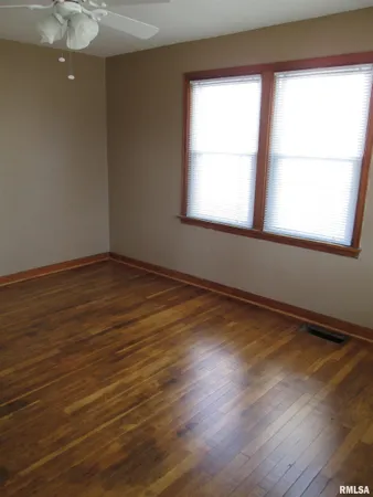 $143,000 | 730 South 19th Street, Quincy, IL 62301