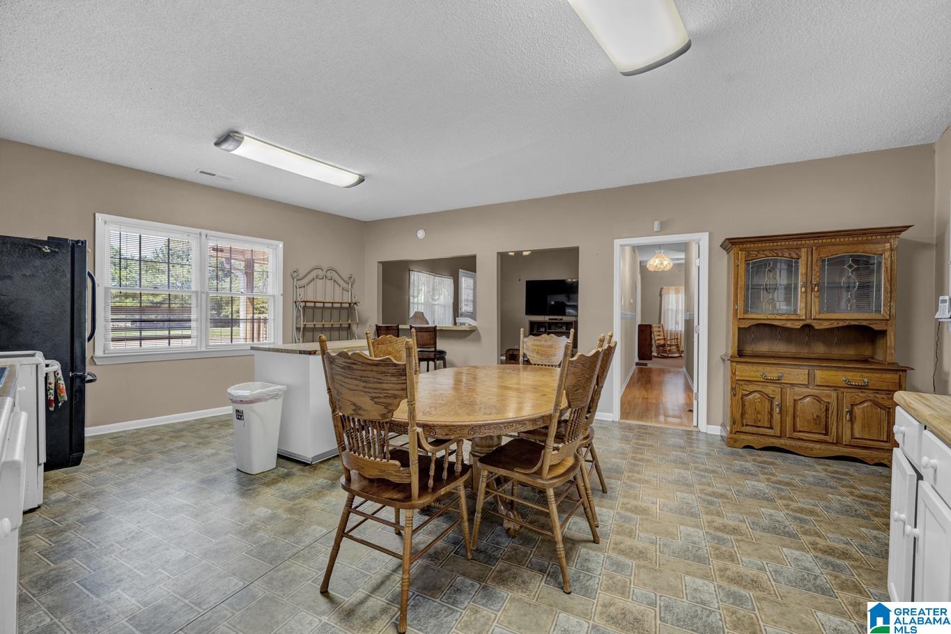 335 Wood Ridge Drive Locust Fork, AL 35097 - Photo 15 of 33