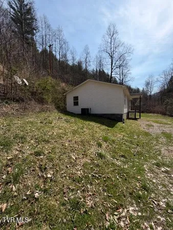 $114,000 | 4434 Honey Branch Road, St. Paul, VA 24283