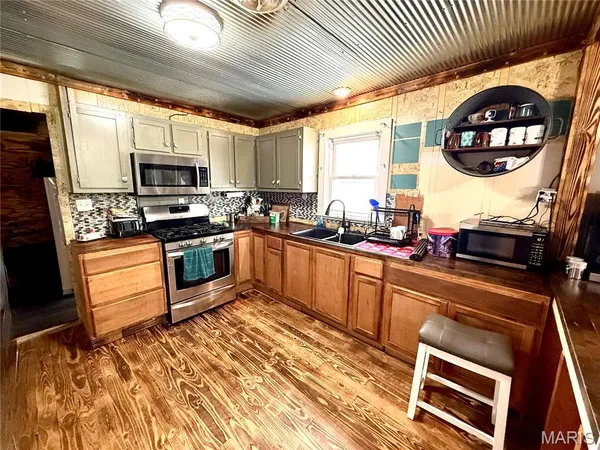 $150,000 | 4499 Highway 153, Gideon, MO 63848