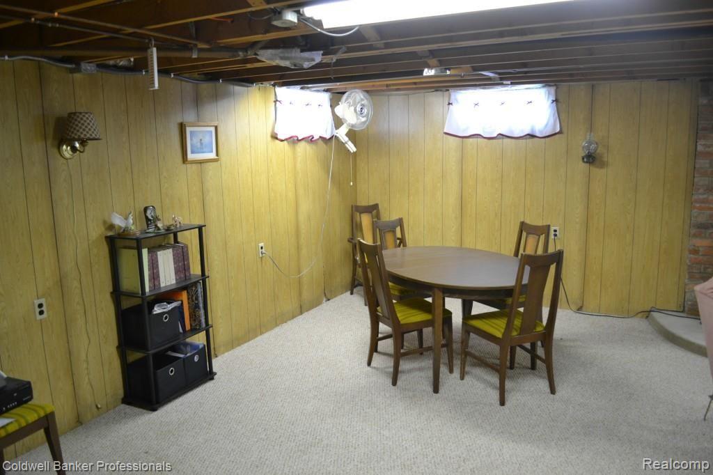 1939 Mayfield Road Lapeer, MI 48446 - Photo 18 of 23