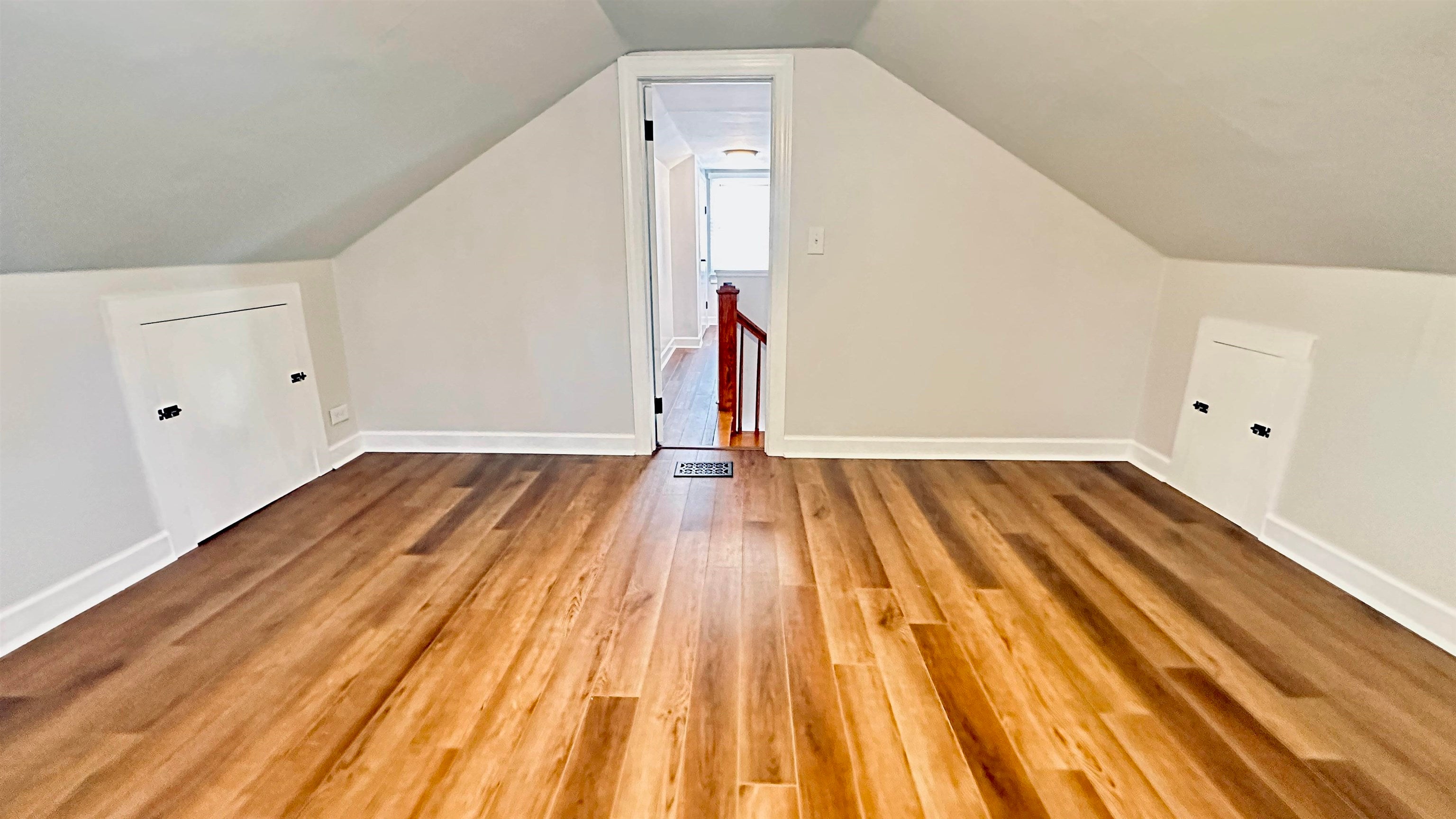 7506 Ridge Road Radford, VA 24141 - Photo 23 of 27 Gallery Image 23