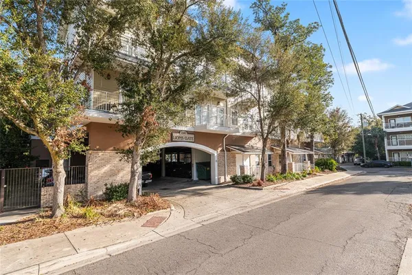 $210,000 | 1500 Northwest 4th Avenue, Unit 202, Gainesville, FL 32603