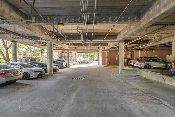 $210,000 | 1500 Northwest 4th Avenue, Unit 202, Gainesville, FL 32603