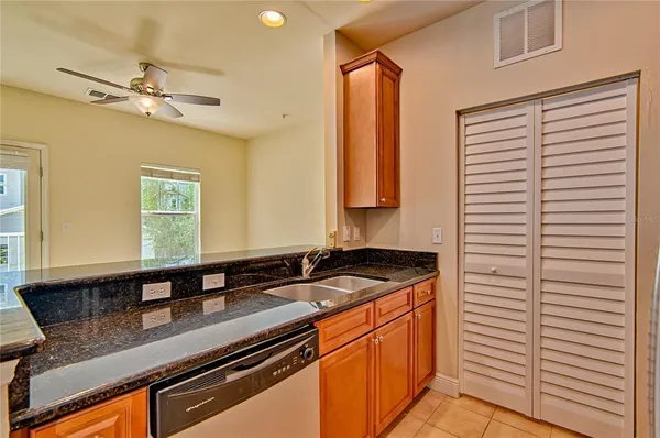 $210,000 | 1500 Northwest 4th Avenue, Unit 202, Gainesville, FL 32603