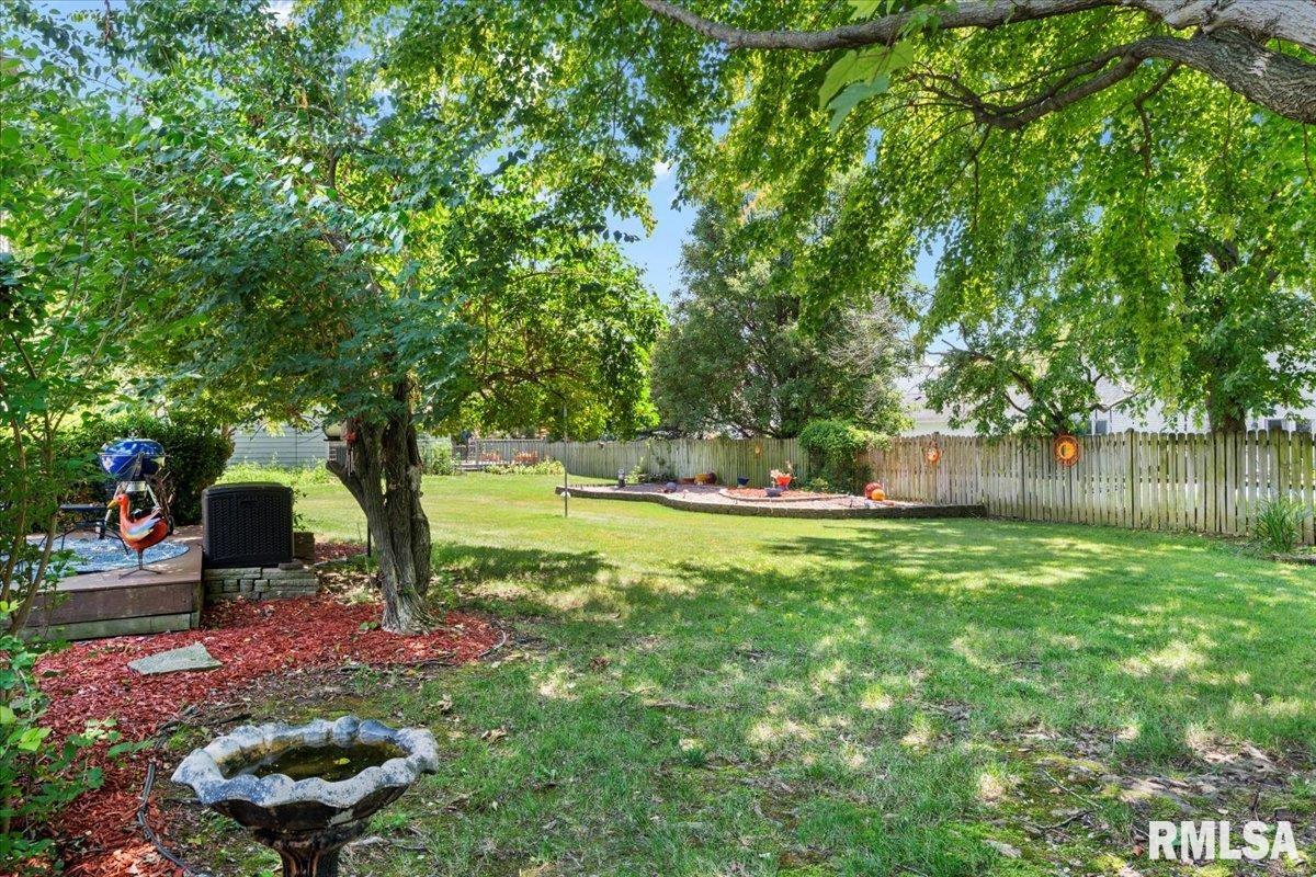 2316 Mallard Pointe Court Springfield, IL 62712 - Photo 40 of 48