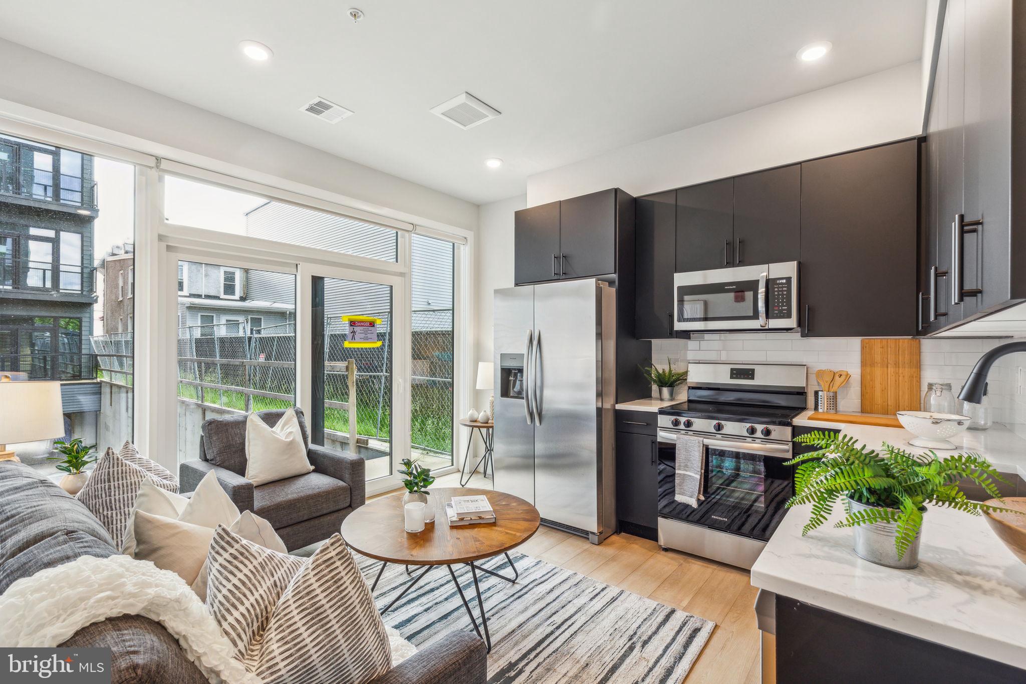 6910 Ridge Avenue, Unit 403 Philadelphia, PA 19128 - Photo 4 of 20