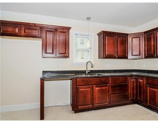 15 Rainbow Road Glocester, RI 02814 - Photo 5 of 19 Kitchen.