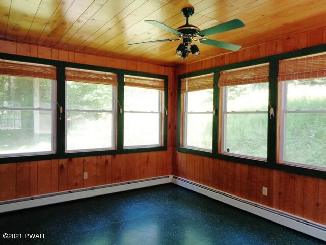 375 Mountain View Road Newfoundland, PA 18445 - Photo 16 of 28 Florida Room