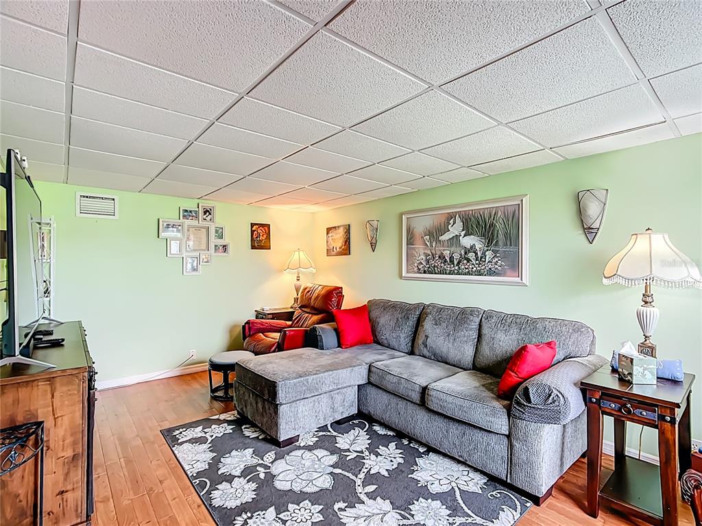 515 Village Boulevard Frostproof, FL 33843 - Photo 11 of 26