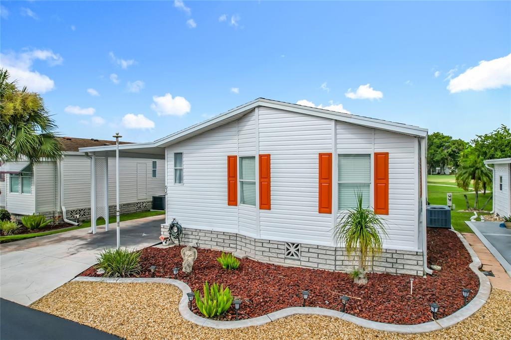 515 Village Boulevard Frostproof, FL 33843 - Photo 2 of 26