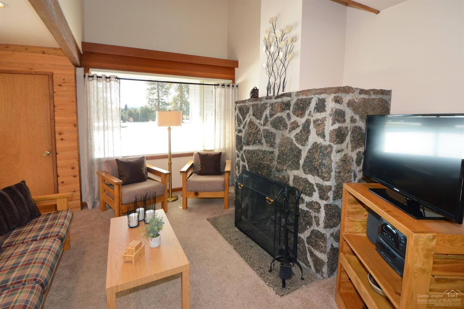 13400 Fox Tail, Unit GC90 Black Butte Ranch, OR 97759 - Photo 8 of 25 Additional Photo
