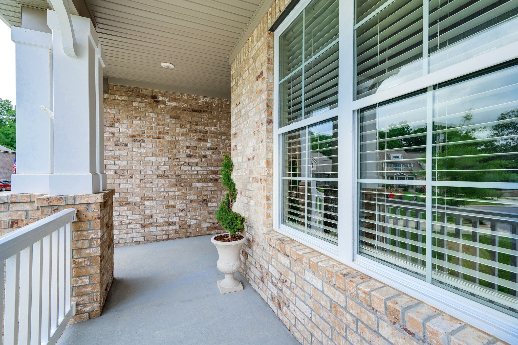 12 Kelly Court Lebanon, TN 37087 - Photo 4 of 55 a view of a door and a window