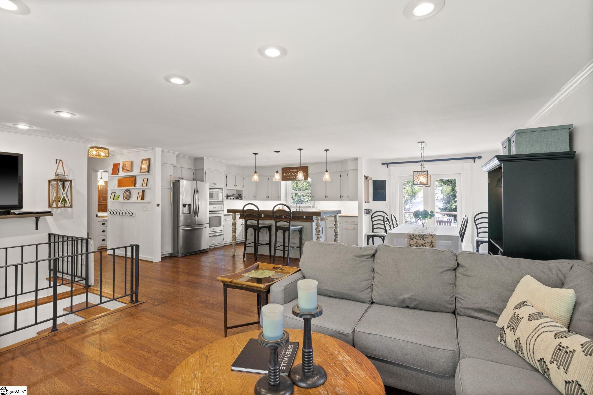 320 Altamont Road Greenville, SC 29609 - Photo 11 of 50 Gallery Image 11