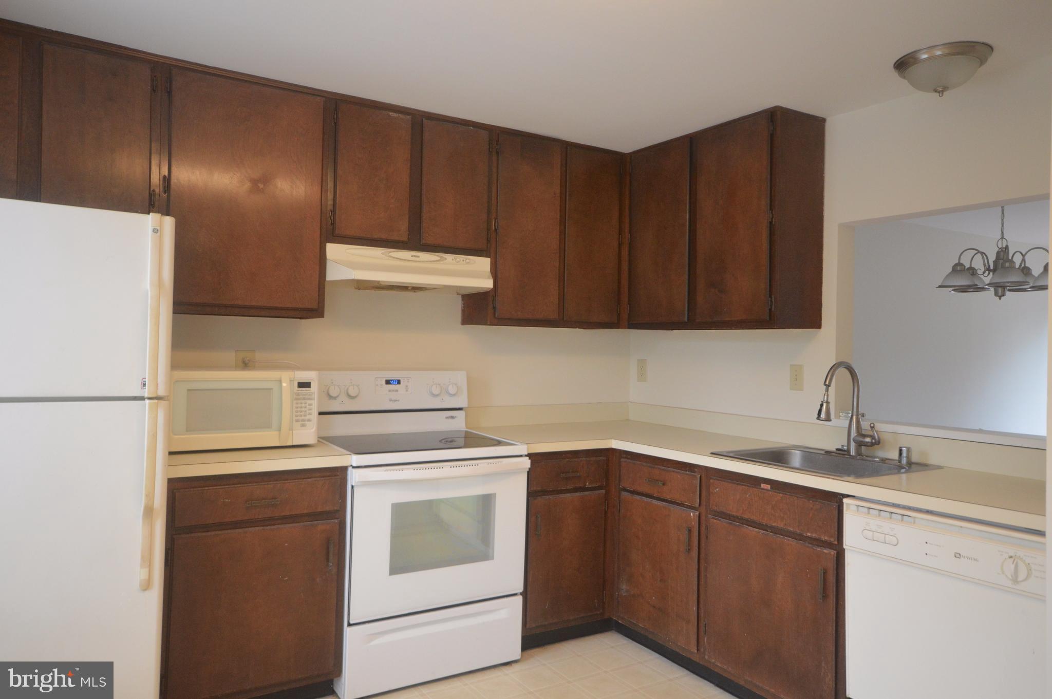 10748 Lester Street Silver Spring, MD 20902 - Photo 14 of 22 Kitchen