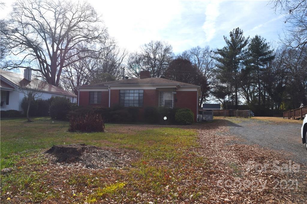 4912 Monroe Road Charlotte, NC 28205 - Photo 3 of 7 Gallery Image 3