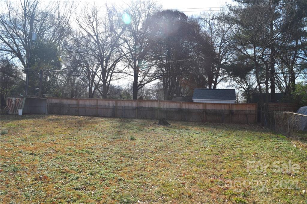 4912 Monroe Road Charlotte, NC 28205 - Photo 6 of 7 Gallery Image 6