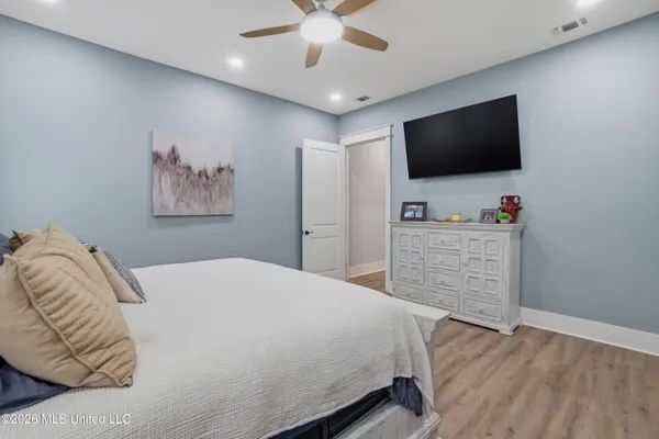 $749,900 | 16 Manatee, Hattiesburg, MS 39402
