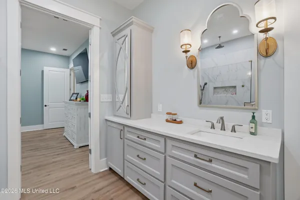$749,900 | 16 Manatee, Hattiesburg, MS 39402