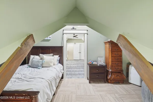 $749,900 | 16 Manatee, Hattiesburg, MS 39402