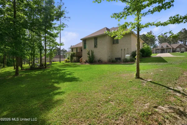 $749,900 | 16 Manatee, Hattiesburg, MS 39402