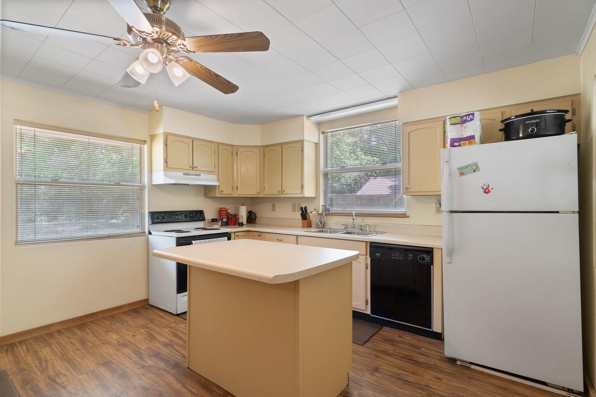 7166 Remer Road Holt, FL 32564 - Photo 12 of 29 Gallery Image 12