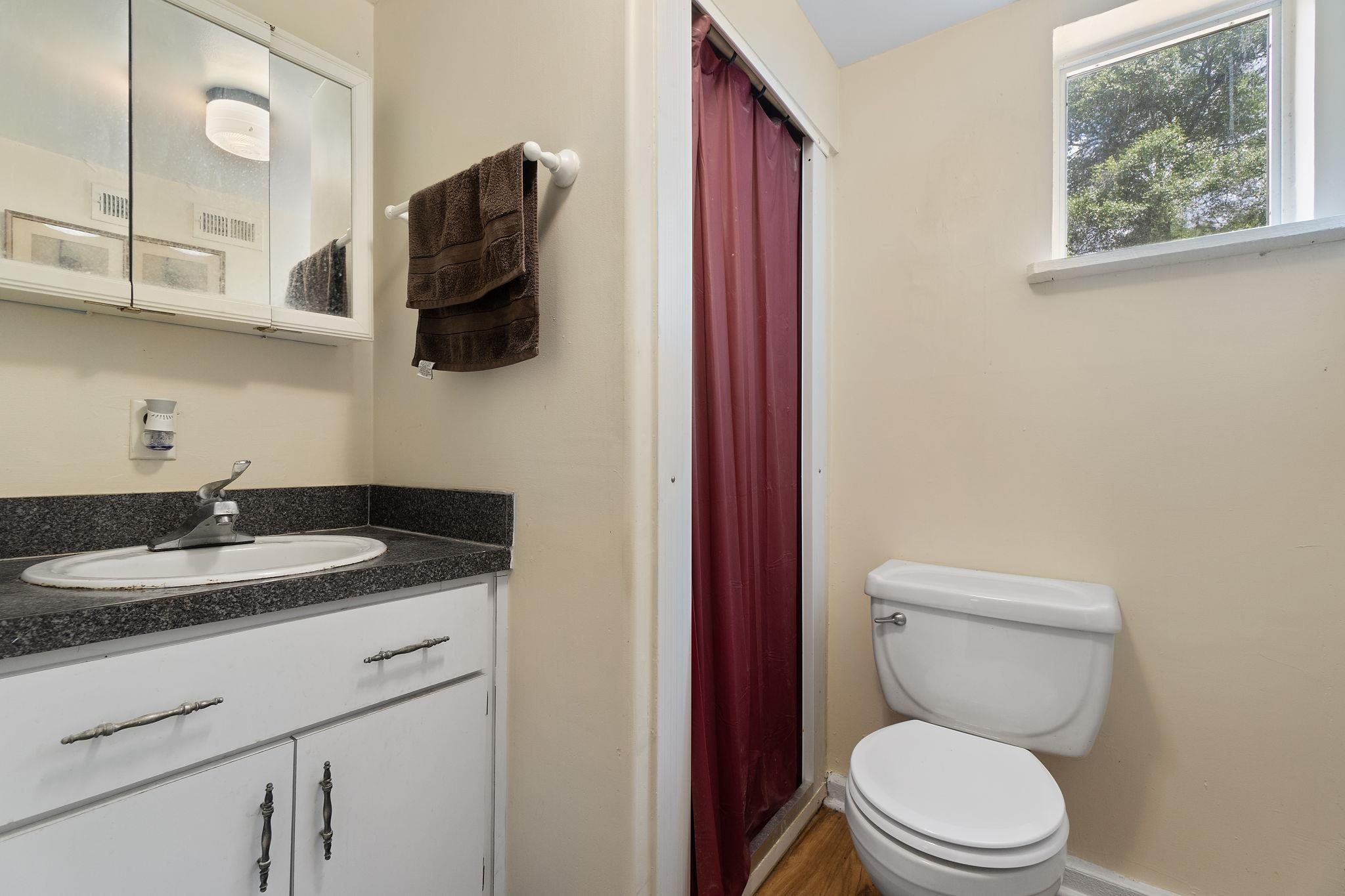 7166 Remer Road Holt, FL 32564 - Photo 9 of 29 Gallery Image 9