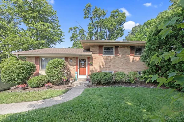 $285,000 | 1965 Sylved Lane, Cincinnati, OH 45238